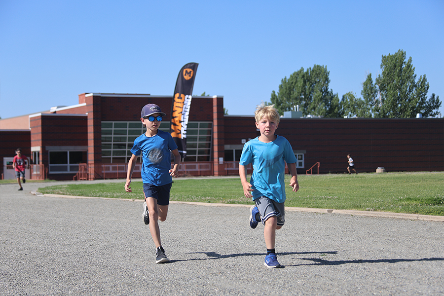 Manic Training Donut Mile race with the kids around Webber Elementary in Fort Collins (Foco)